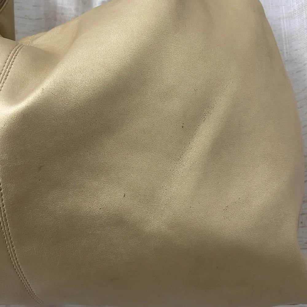 White House Black Market Shoulder Handbag Gold 12x16 - Picture 2 of 14